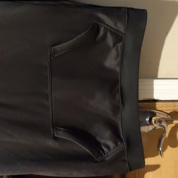 CI Sport, size YXL black University of Utah UTES pull over hoodie - Picture 5 of 6